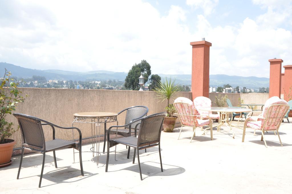 Addis Regency Hotel ภายนอก รูปภาพ