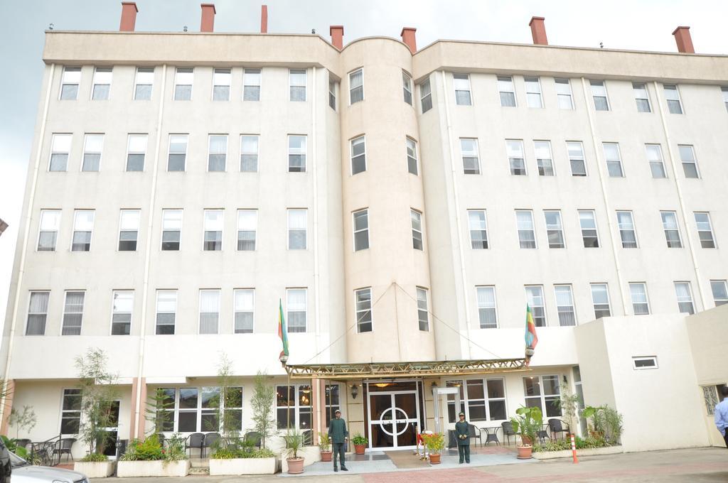 Addis Regency Hotel ภายนอก รูปภาพ