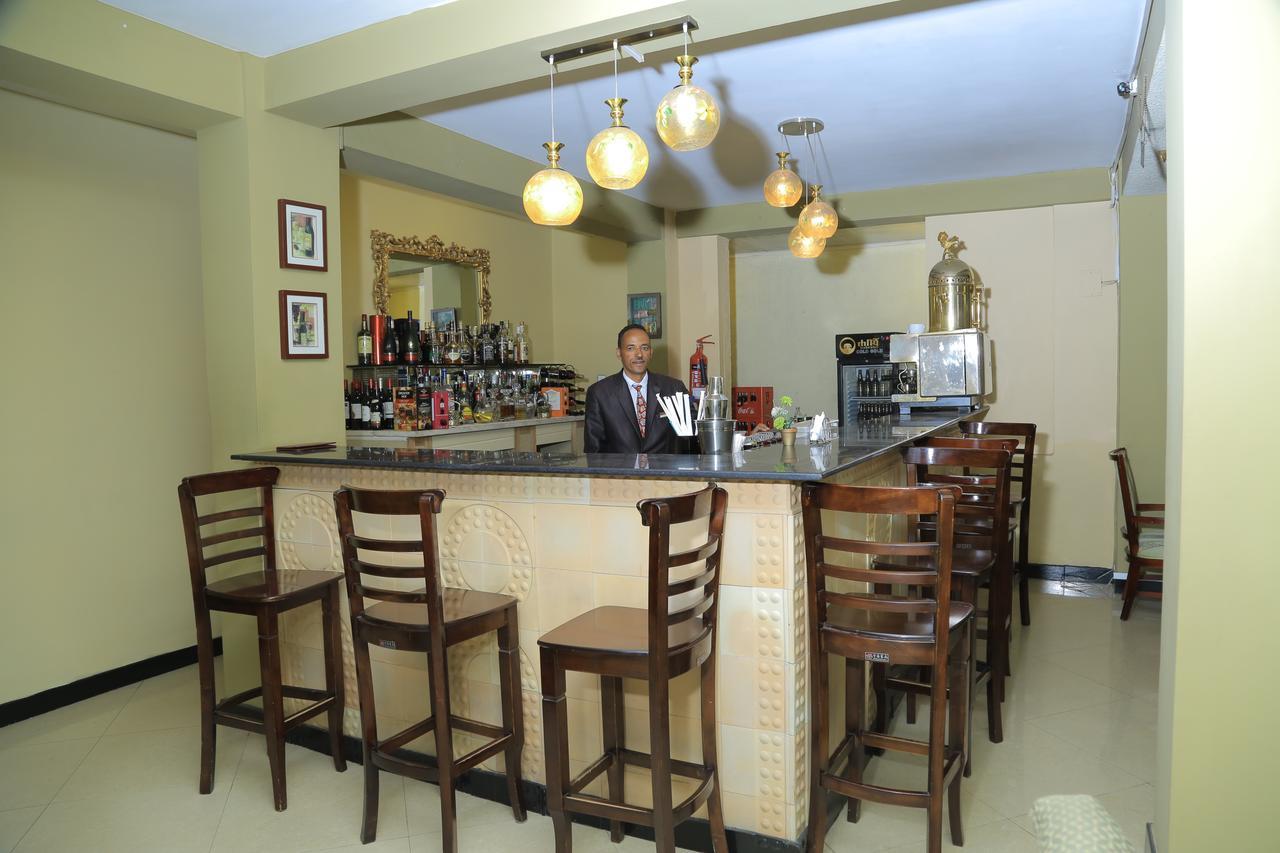Addis Regency Hotel ภายนอก รูปภาพ